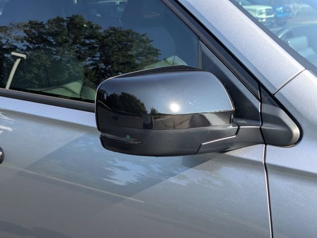 Used 2025 Honda Pilot TrailSport image 12
