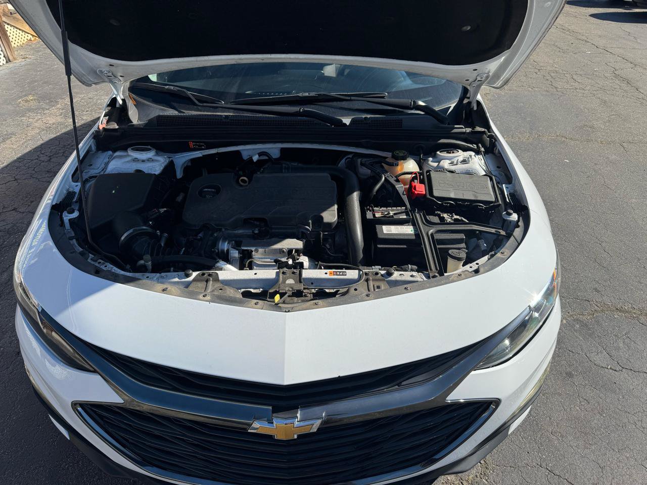 Used 2019 Chevrolet Malibu LT FWD image 12