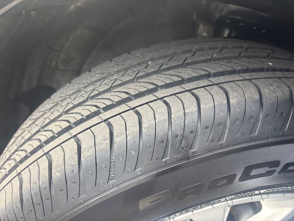 Used 2020 Chevrolet Equinox LS w/ LS Convenience Package FWD image 28