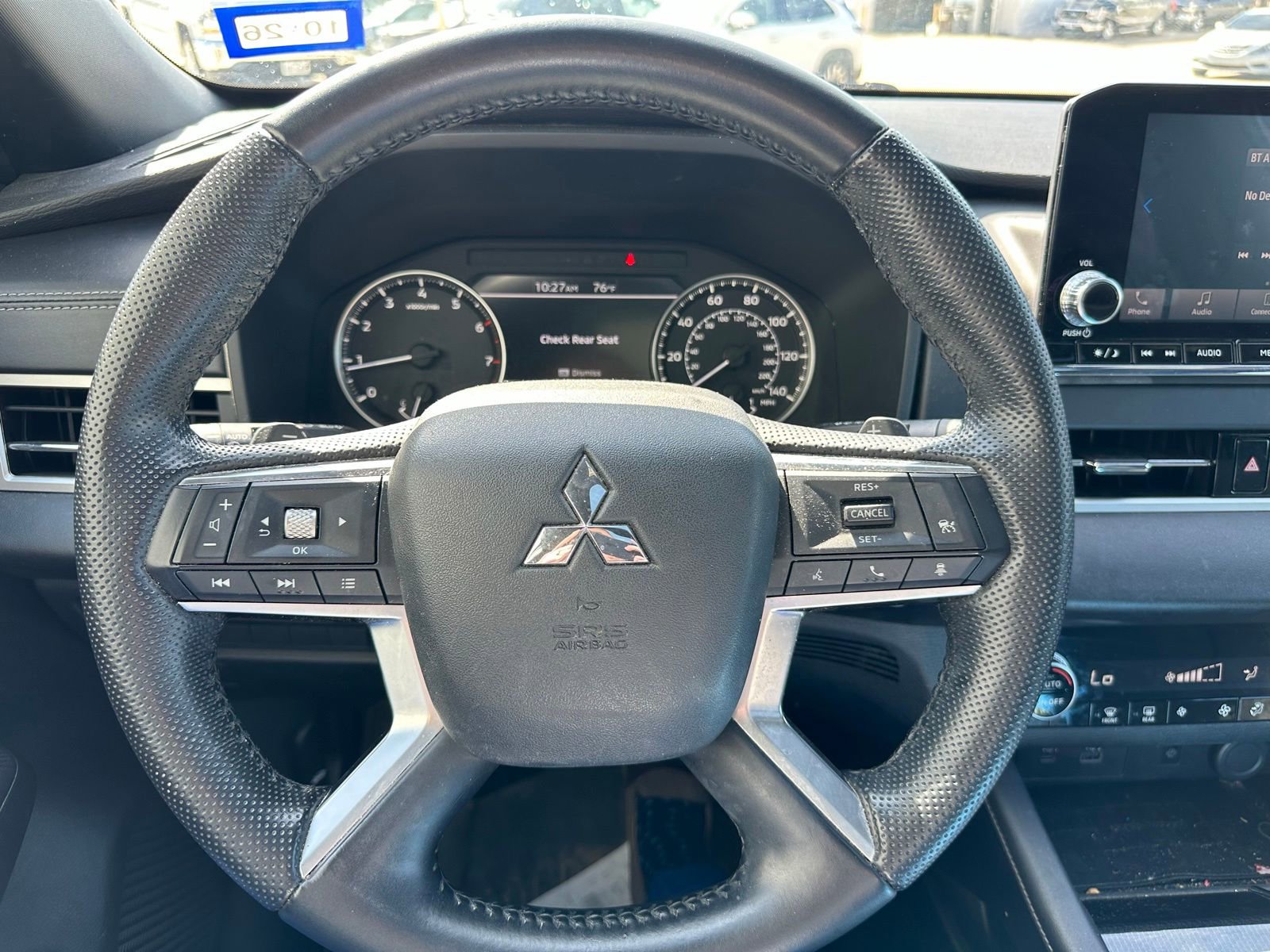 Used 2022 Mitsubishi Outlander SE AWD/4WD image 6