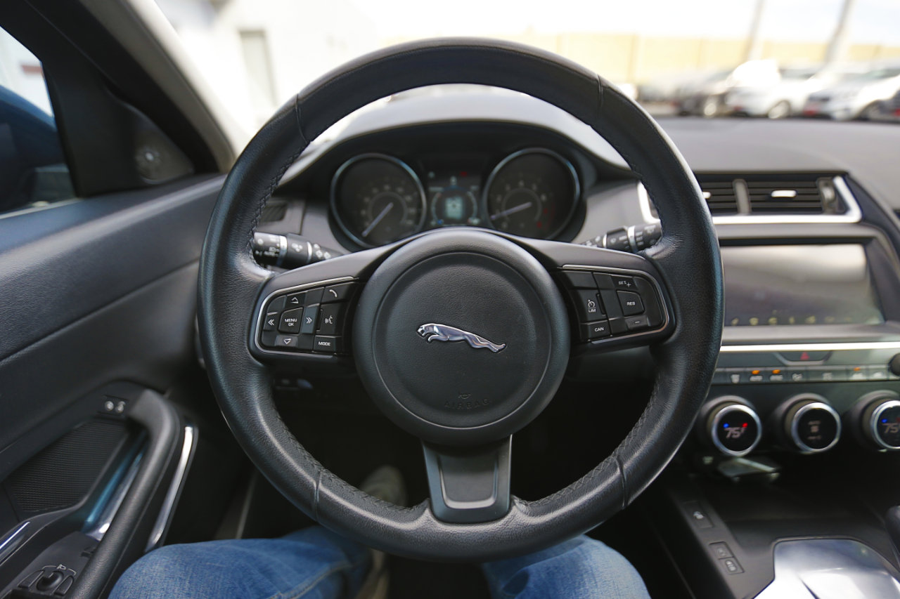 Used 2019 Jaguar E-PACE image 4