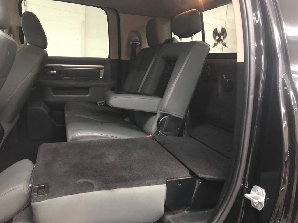 Used 2015 RAM 2500 Big Horn image 31