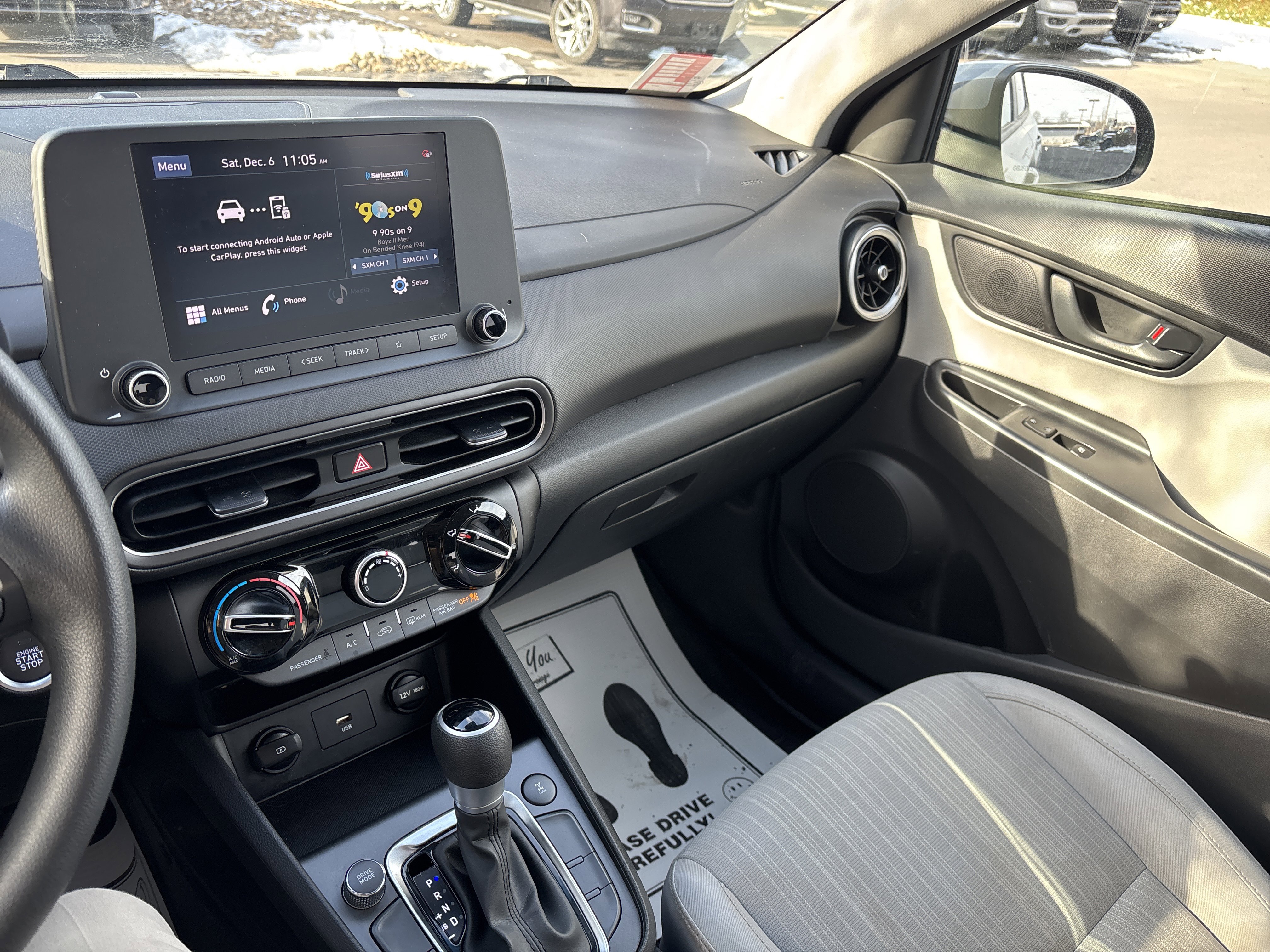 Used 2023 Hyundai Kona SEL image 22