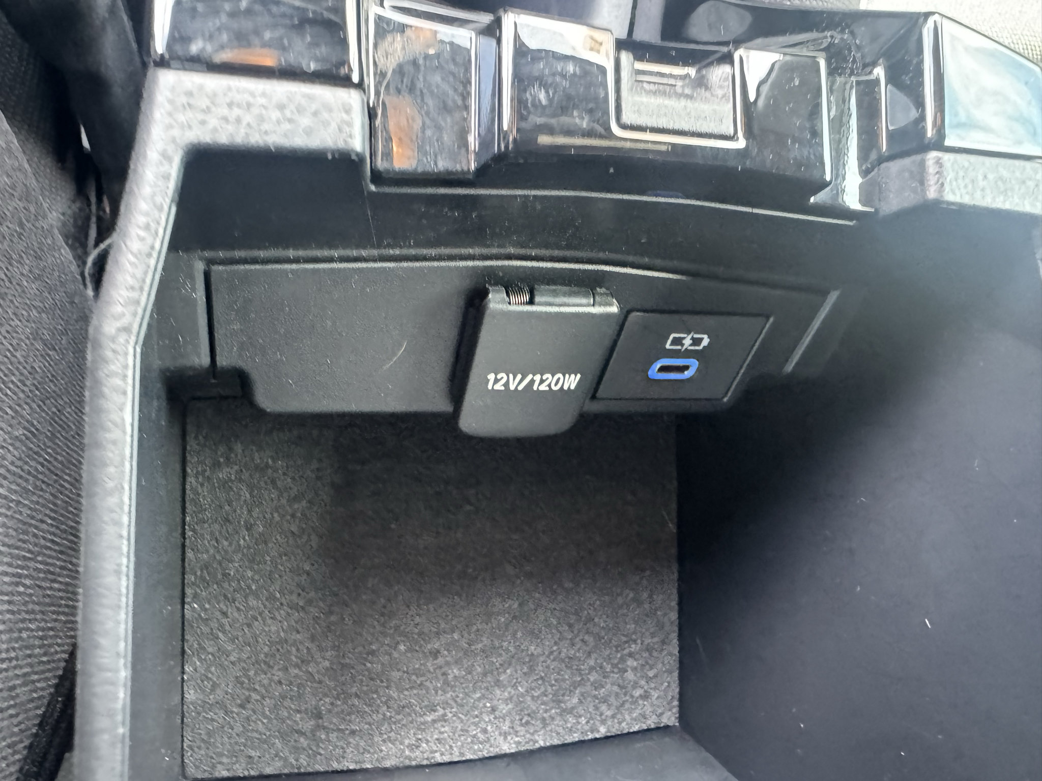 Used 2022 Toyota Corolla SE FWD image 21