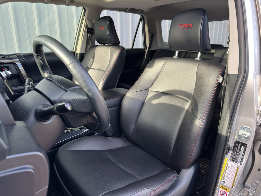 Certified 2018 Toyota 4Runner TRD Off-Road Premium AWD/4WD image 9