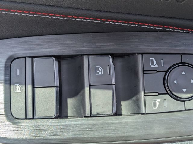 New 2026 Nissan Sentra SR w/ SR Premium Package FWD image 12
