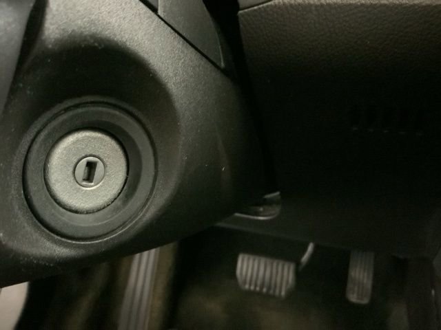 Used 2016 Ford Fusion SE w/ Equipment Group 202A FWD image 21