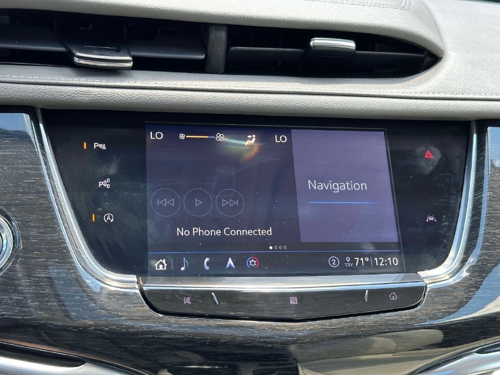 Used 2020 Cadillac XT6 Premium Luxury AWD/4WD image 22