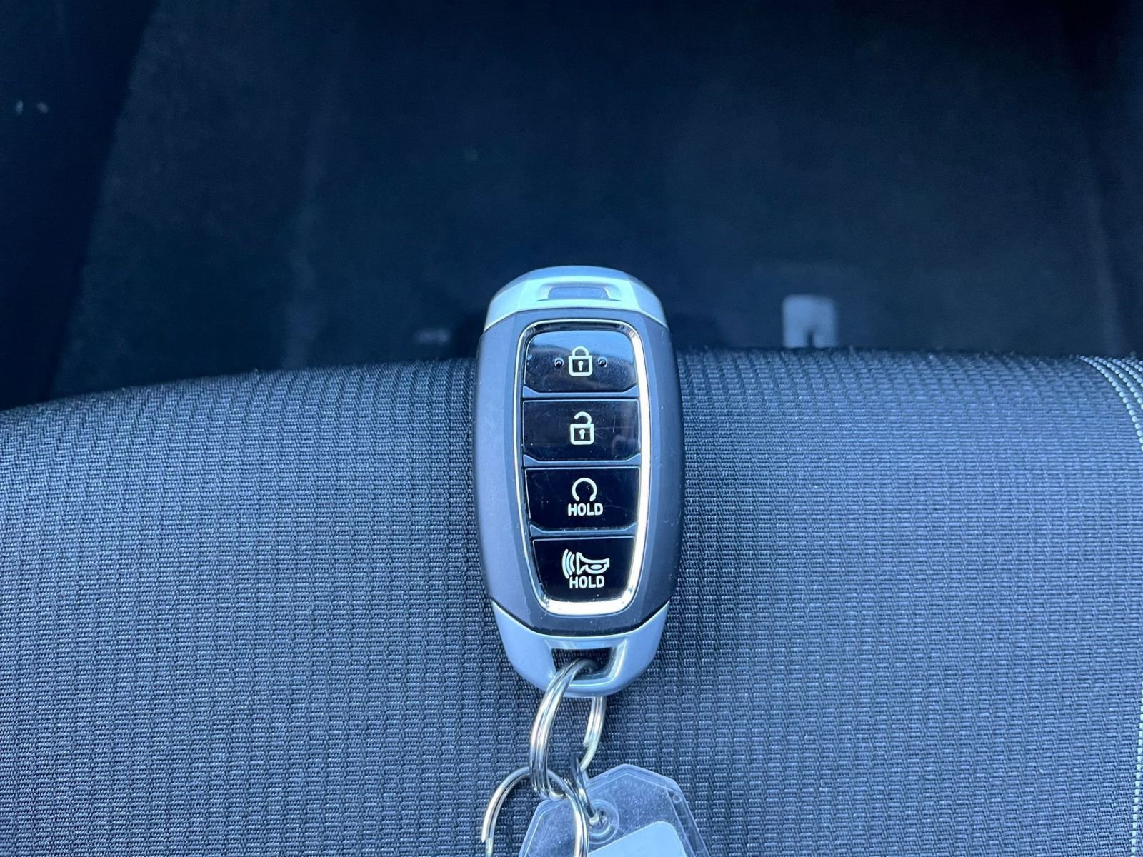 Used 2025 Hyundai Venue SEL image 21