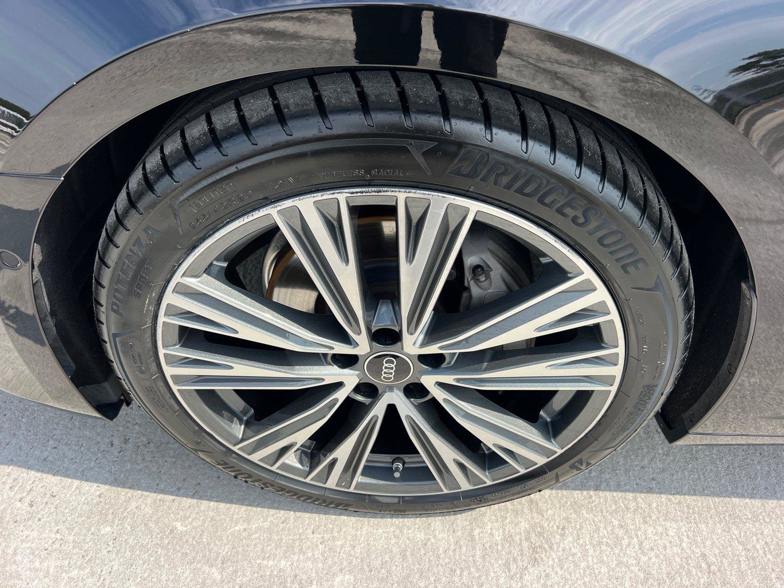 Used 2023 Audi A6 Premium Plus w/ Premium Plus Package AWD/4WD image 11