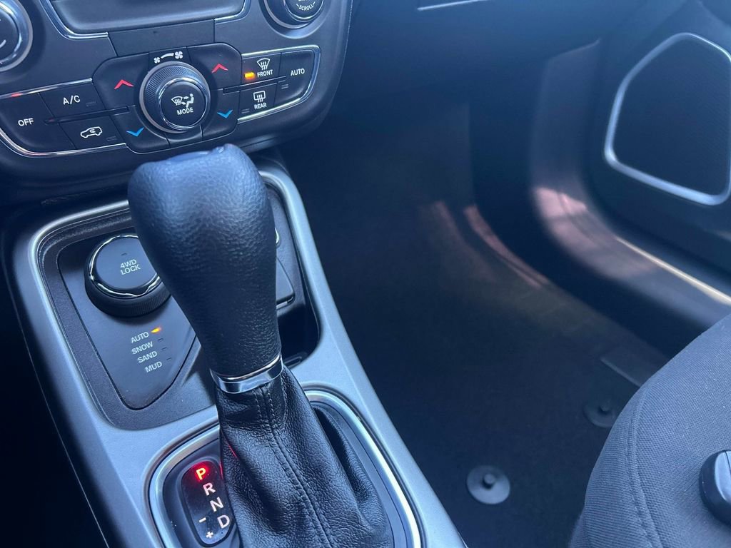 Certified 2020 Jeep Compass Sport w/ Cold Weather Group image 33