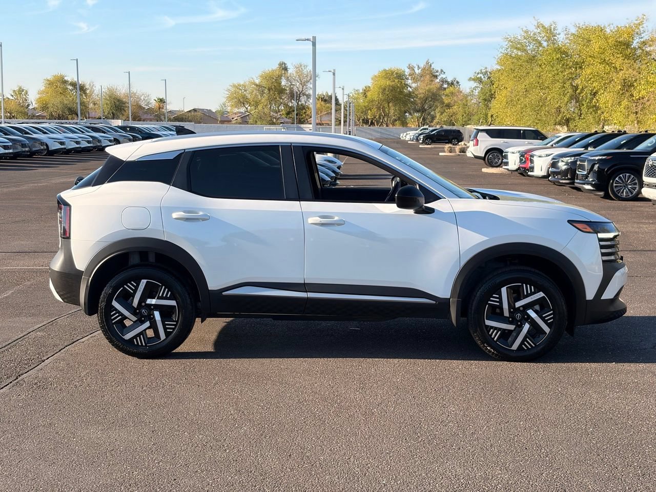 Certified 2026 Nissan Kicks SV FWD image 7