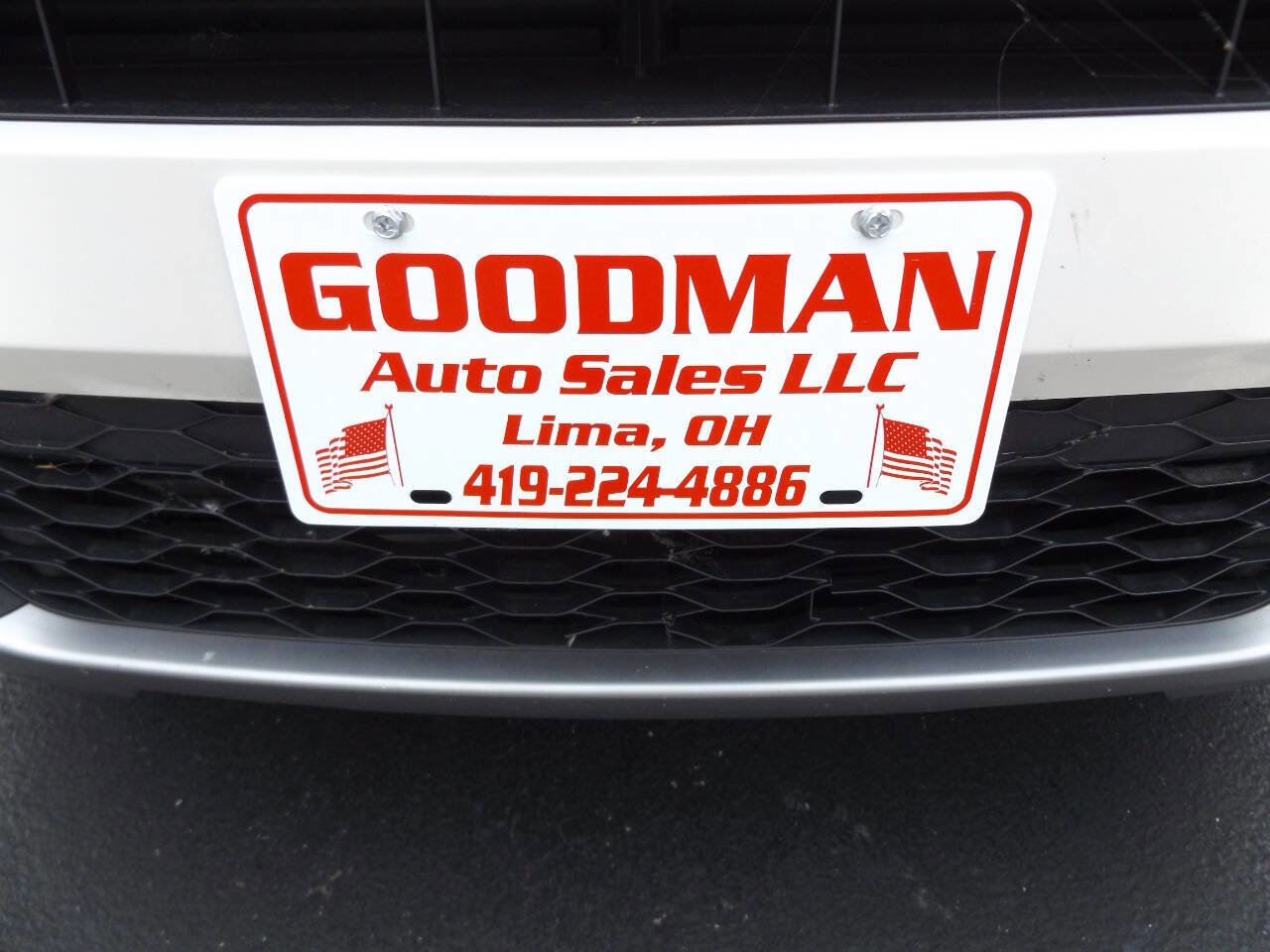 Used 2016 Ford Explorer XLT image 4