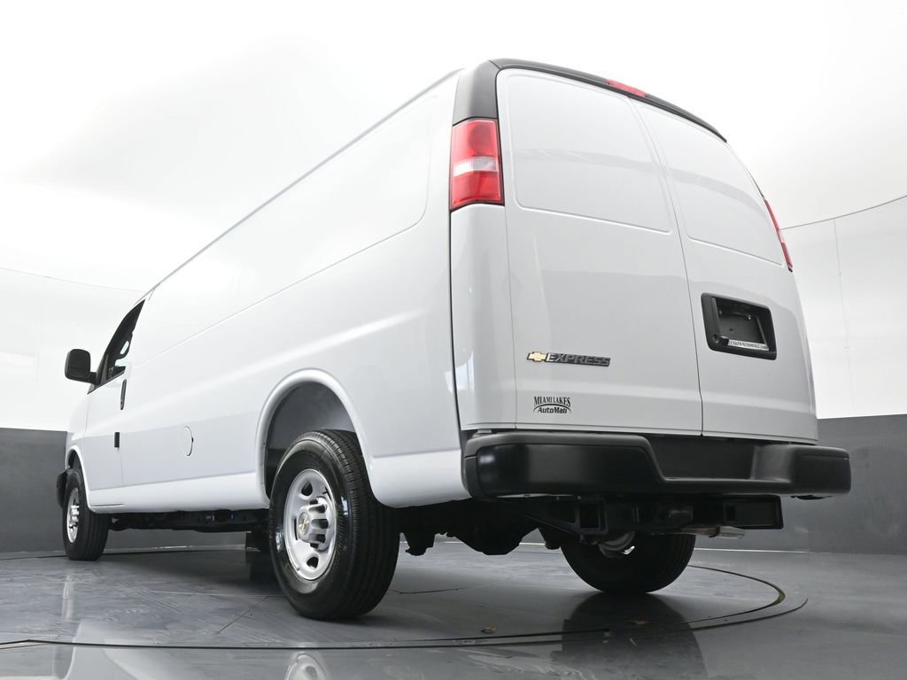 New 2026 Chevrolet Express 2500 Extended w/ Driver Convenience Package RWD image 55