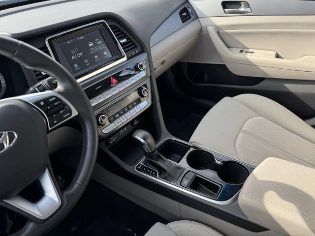 Used 2019 Hyundai Sonata SE image 15