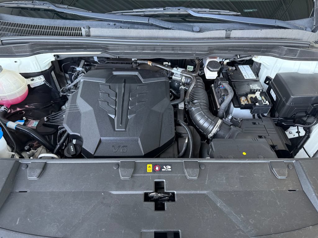 Certified 2022 Kia Carnival EX FWD image 11