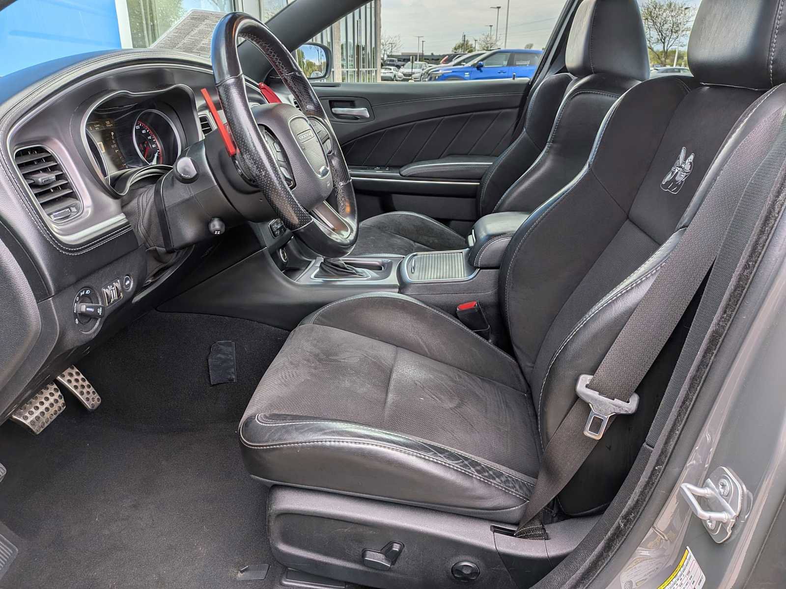 Used 2019 Dodge Charger Scat Pack w/ Dynamics Package RWD image 15