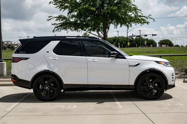 Used 2025 Land Rover Discovery Dynamic SE AWD/4WD image 7