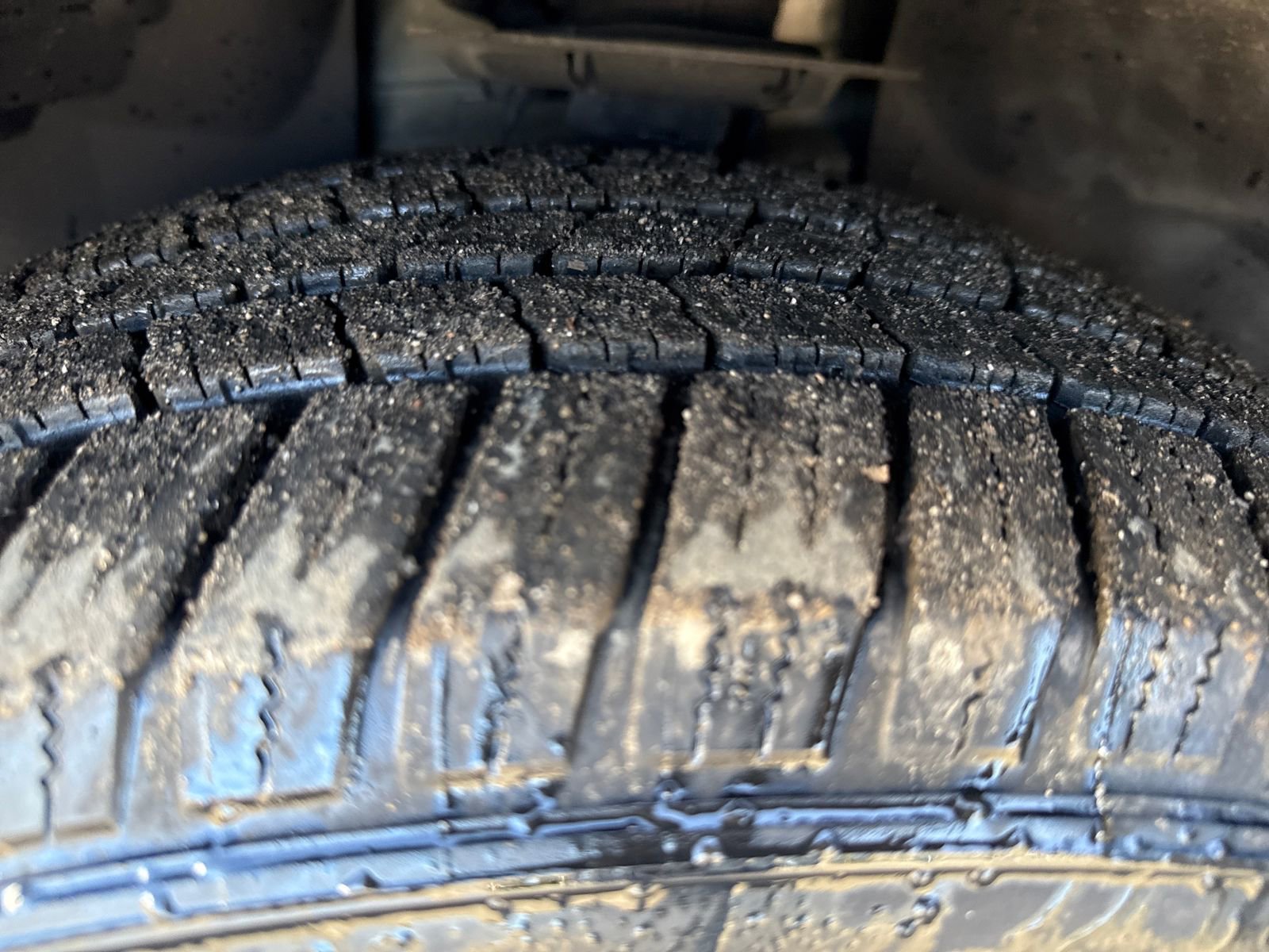 Used 2015 Ford Edge SEL image 28