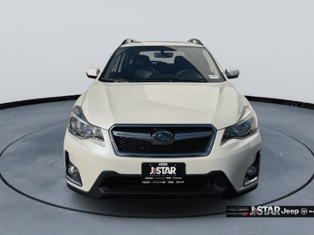 Used 2017 Subaru Crosstrek 2.0i Limited AWD/4WD image 2