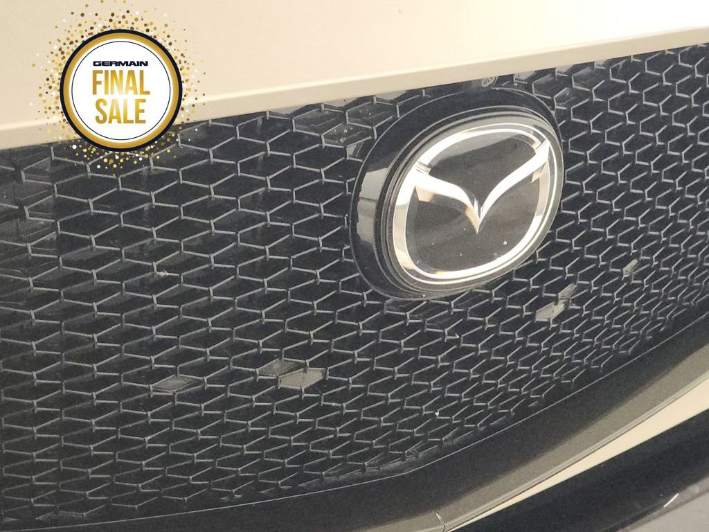 Certified 2025 MAZDA MAZDA3 Hatchback w/Premium Plus Pkg image 11