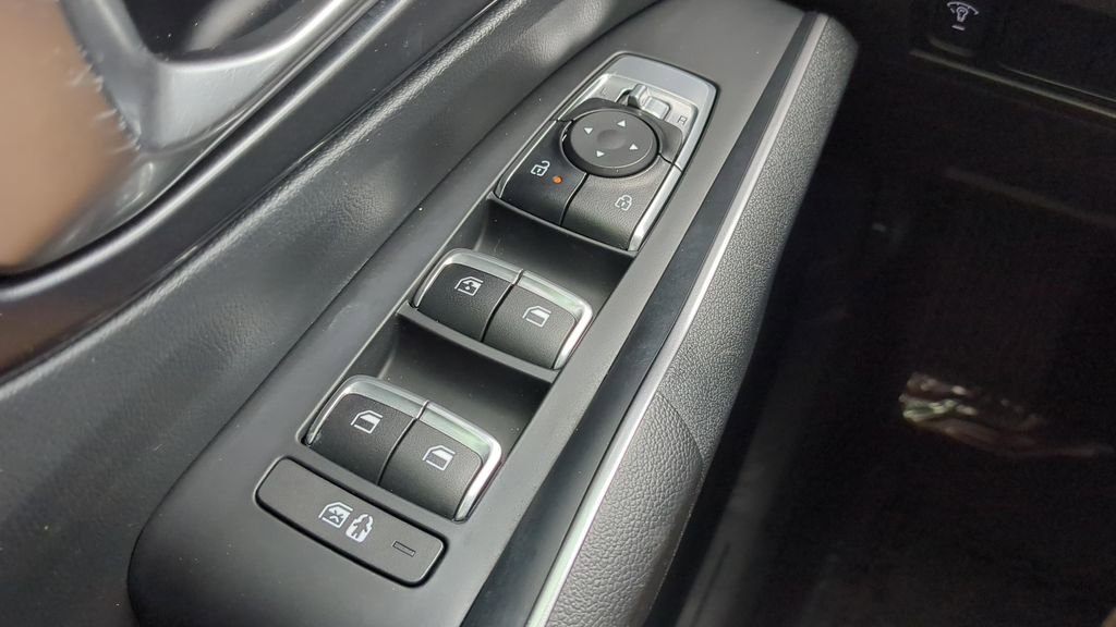 Used 2024 Kia Sorento S FWD image 18