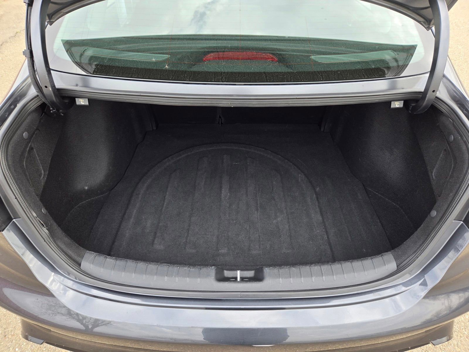 Used 2024 Kia Forte LXS image 9