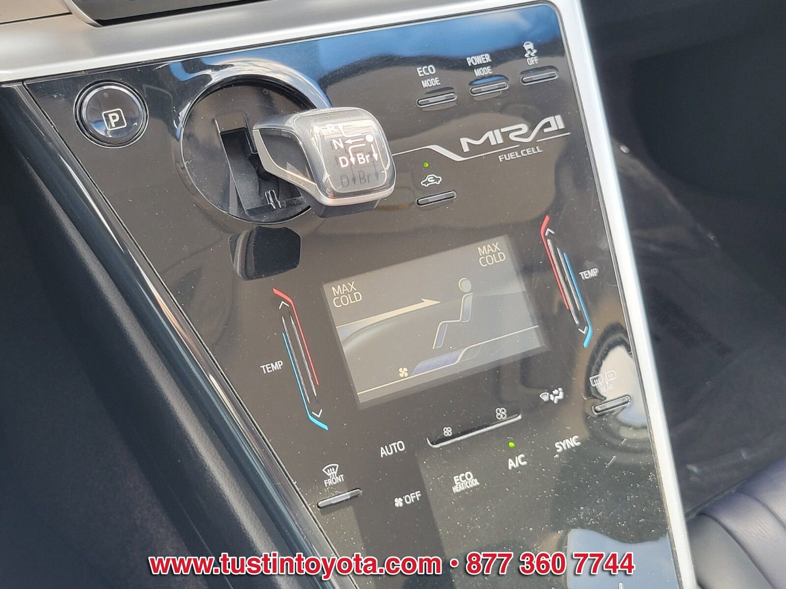 Certified 2019 Toyota Mirai Base image 23