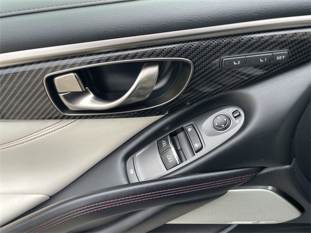 Used 2020 INFINITI Q60 Red Sport 400 image 23