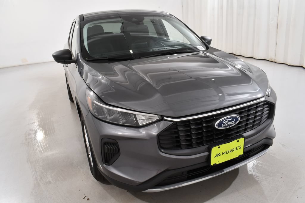 Used 2023 Ford Escape Active AWD/4WD image 4