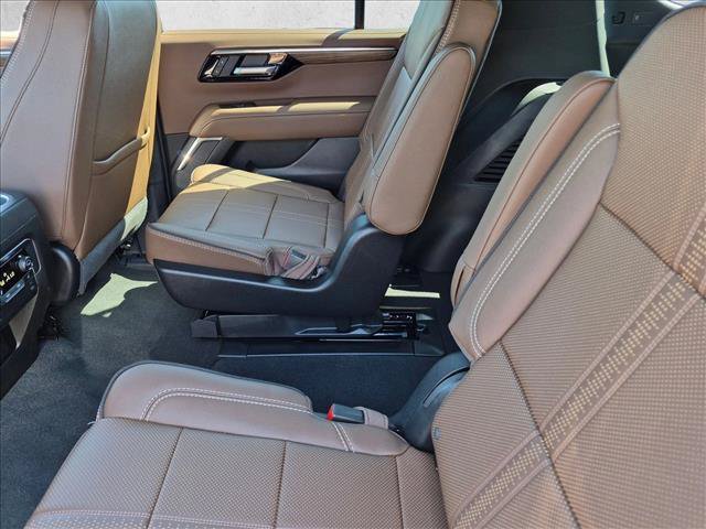 New 2026 Chevrolet Tahoe High Country AWD/4WD image 15