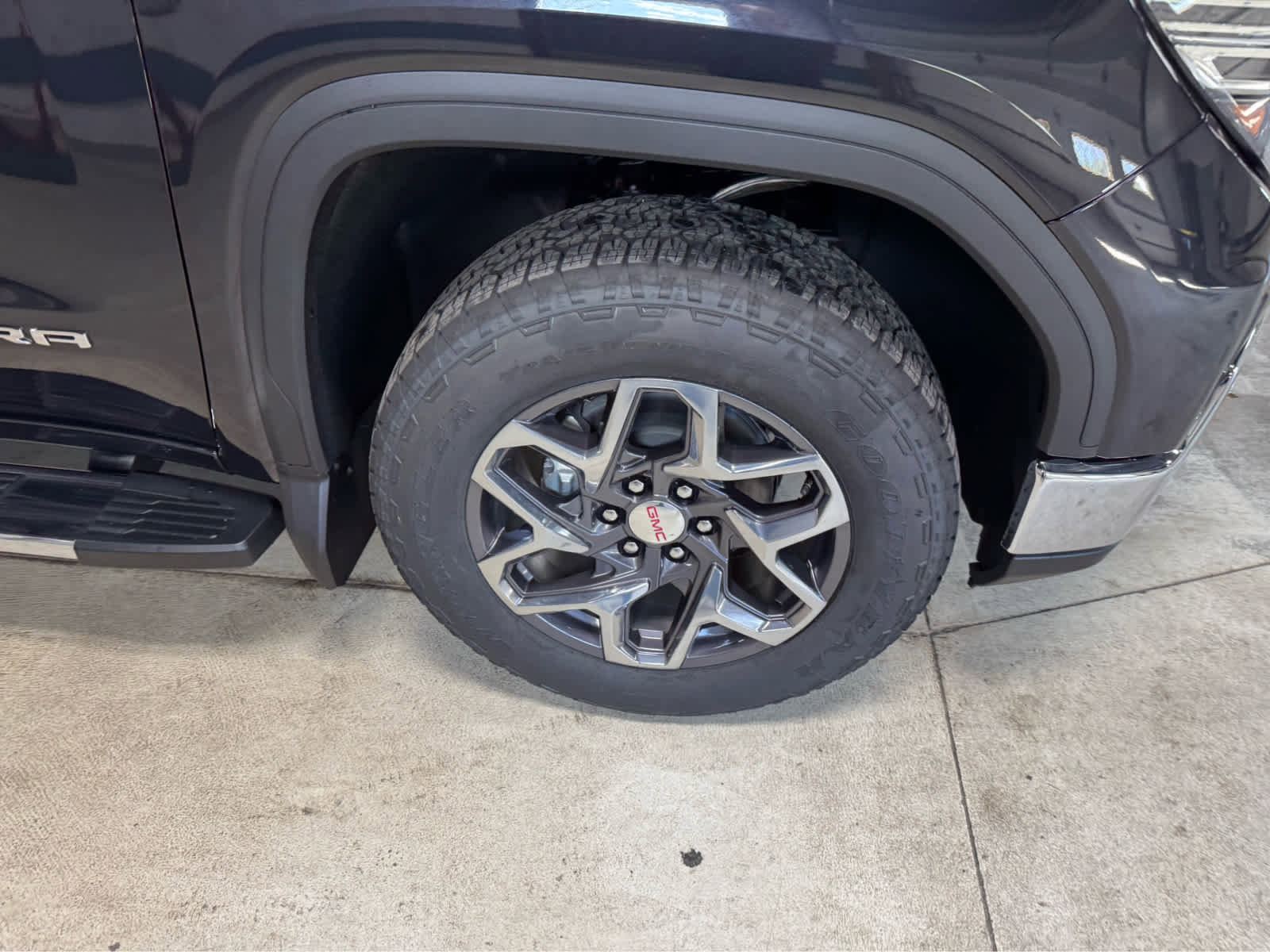 New 2026 GMC Sierra 1500 SLT w/ SLT Premium Plus Package image 7