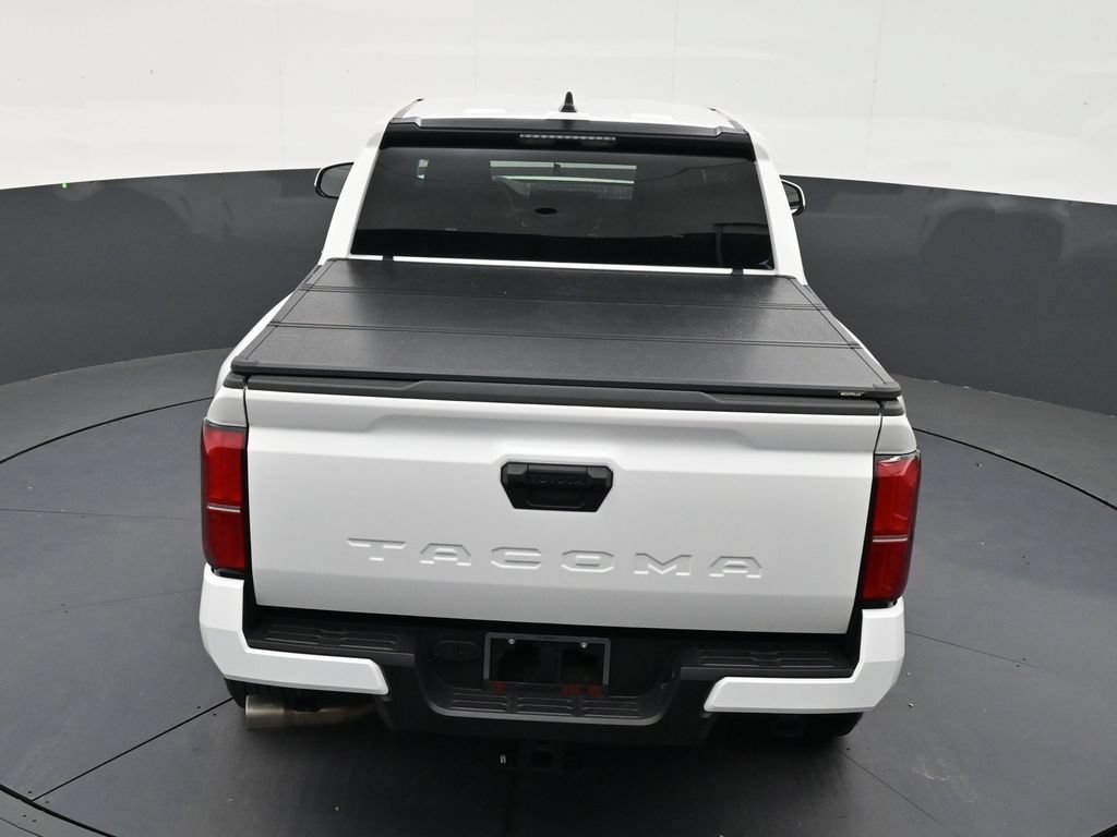 Used 2026 Toyota Tacoma SR5 RWD image 15