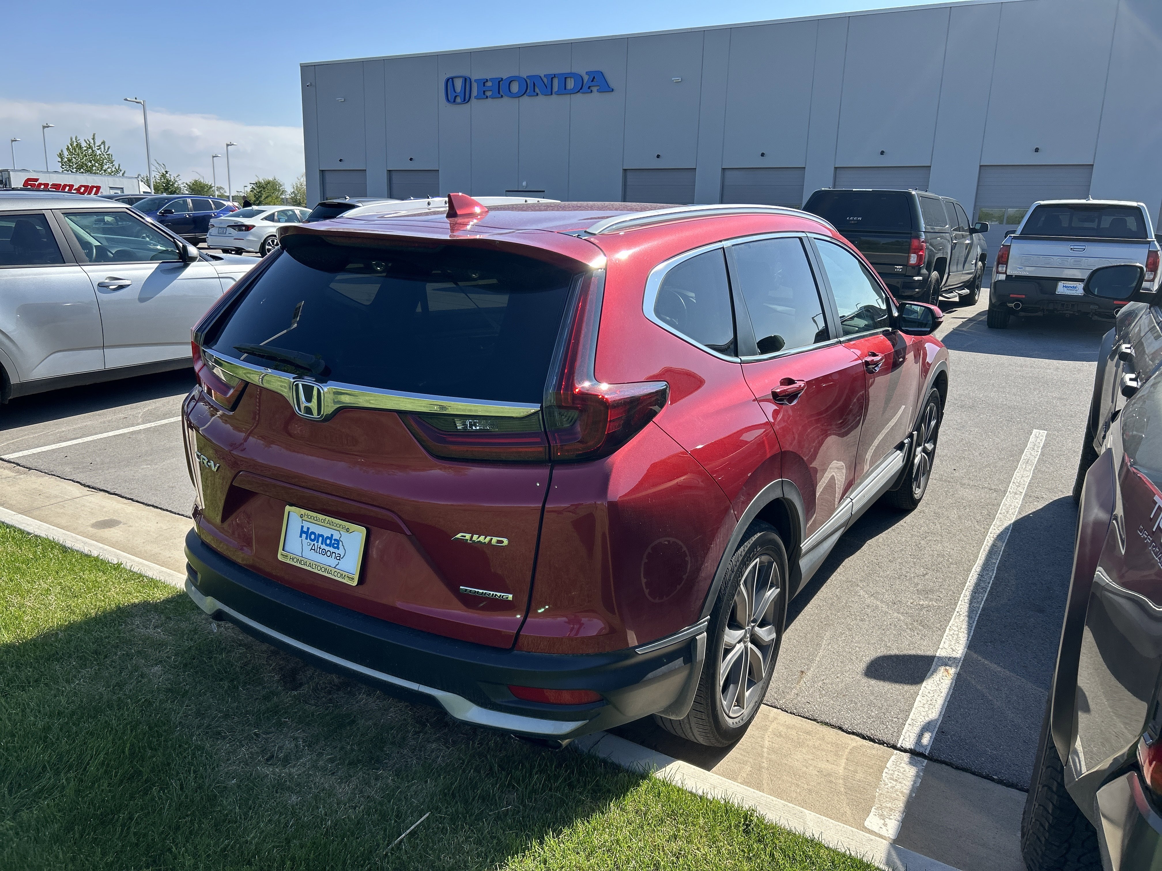 Used 2021 Honda CR-V Touring image 5