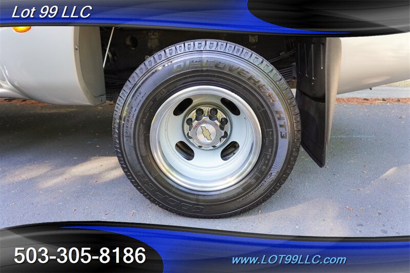 Used 2005 Chevrolet Silverado 3500 LT w/ Heavy-Duty Power Package AWD/4WD image 24