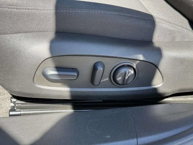 Used 2025 Chevrolet Malibu LT FWD image 10