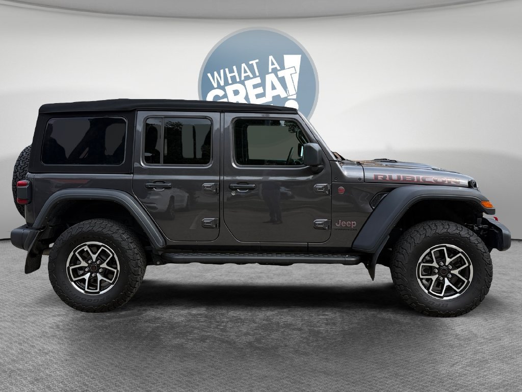Used 2024 Jeep Wrangler Unlimited Rubicon w/ Convenience Group AWD/4WD image 2