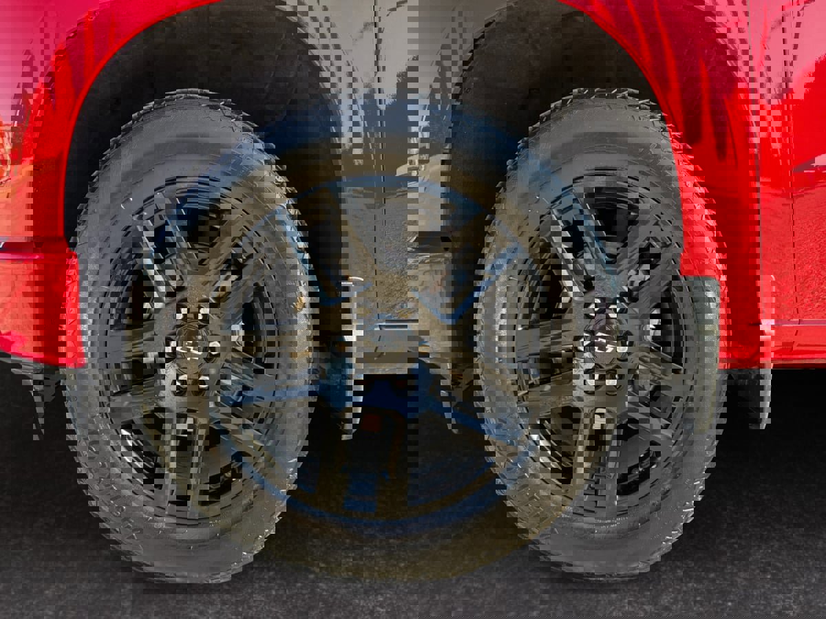 Used 2023 Chevrolet Silverado 1500 Custom w/ LPO, Dark Essentials Package image 10