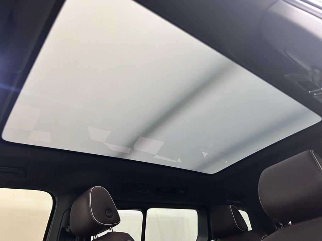 Used 2025 Volkswagen ID. Buzz Pro S Plus image 24