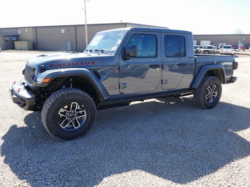 New 2026 Jeep Gladiator Mojave image 7