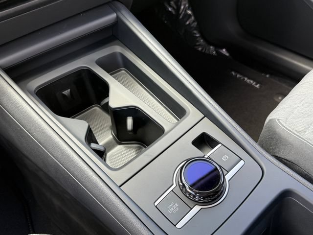 Certified 2025 Volkswagen Tiguan S FWD image 14