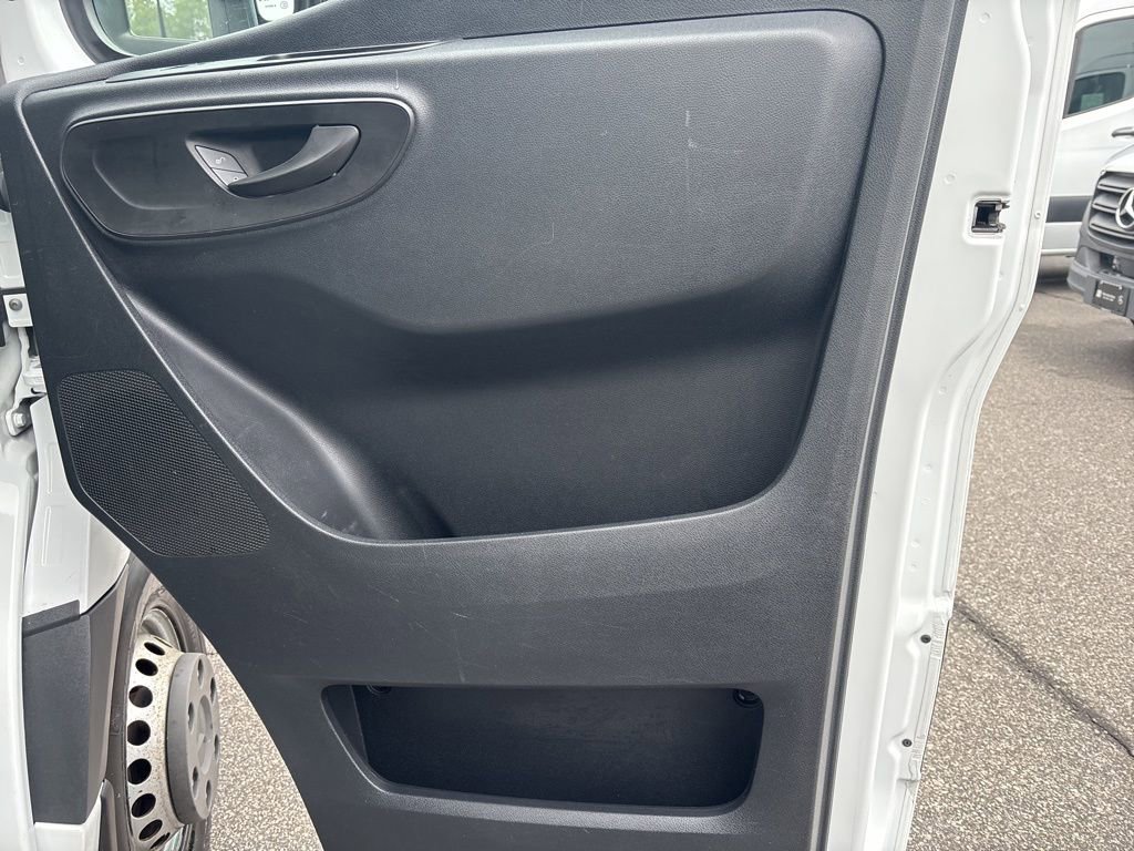 Used 2021 Mercedes-Benz Sprinter 3500 image 22