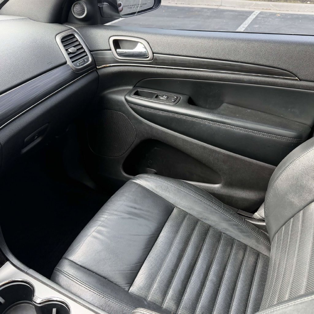 Used 2019 Jeep Grand Cherokee Limited X AWD/4WD image 29