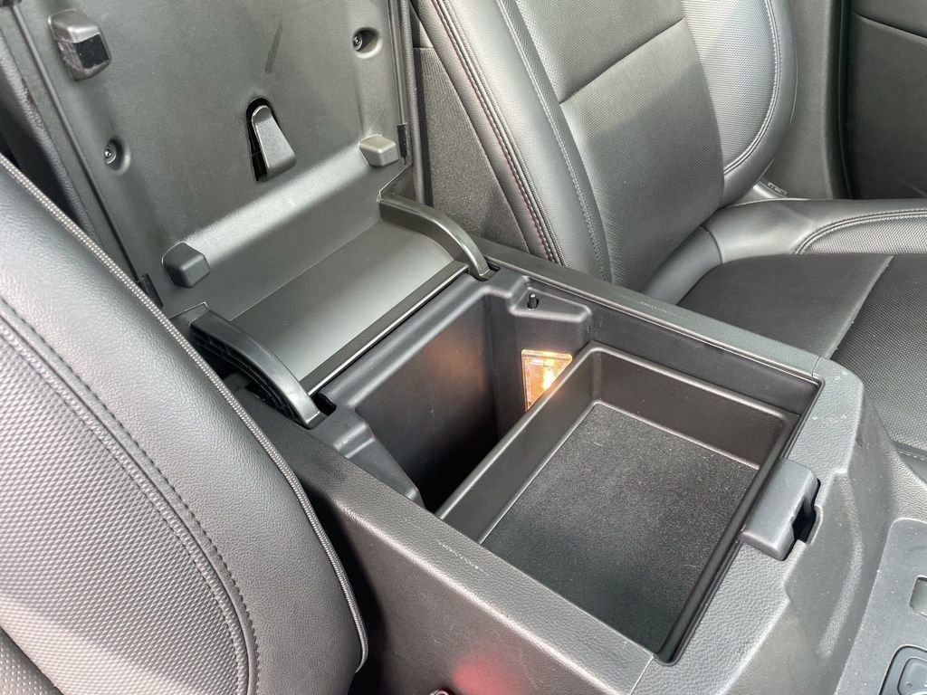 Used 2023 Chevrolet Traverse RS w/ LPO, Floor Liner Package image 48