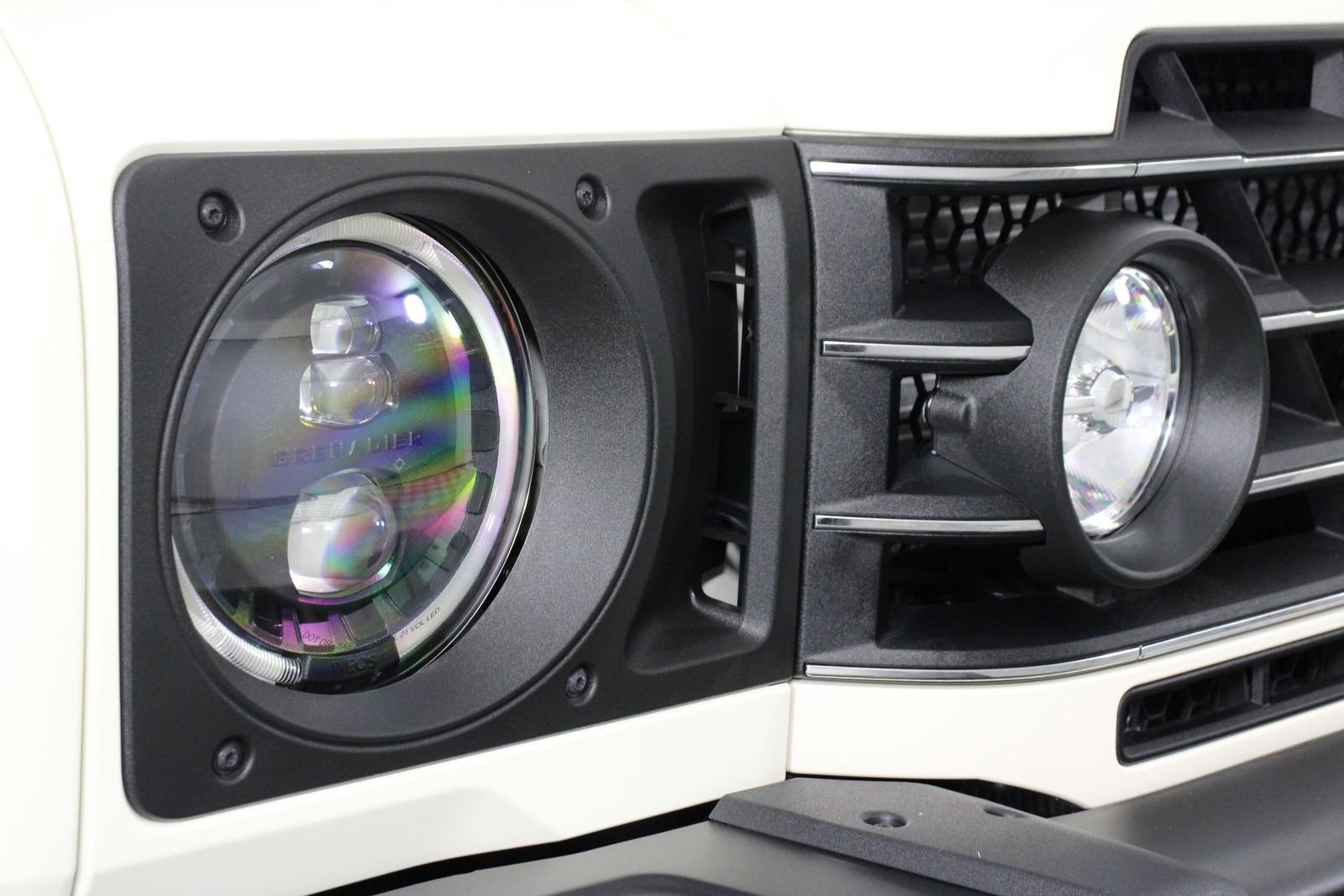 New 2025 INEOS Grenadier Fieldmaster Edition image 17