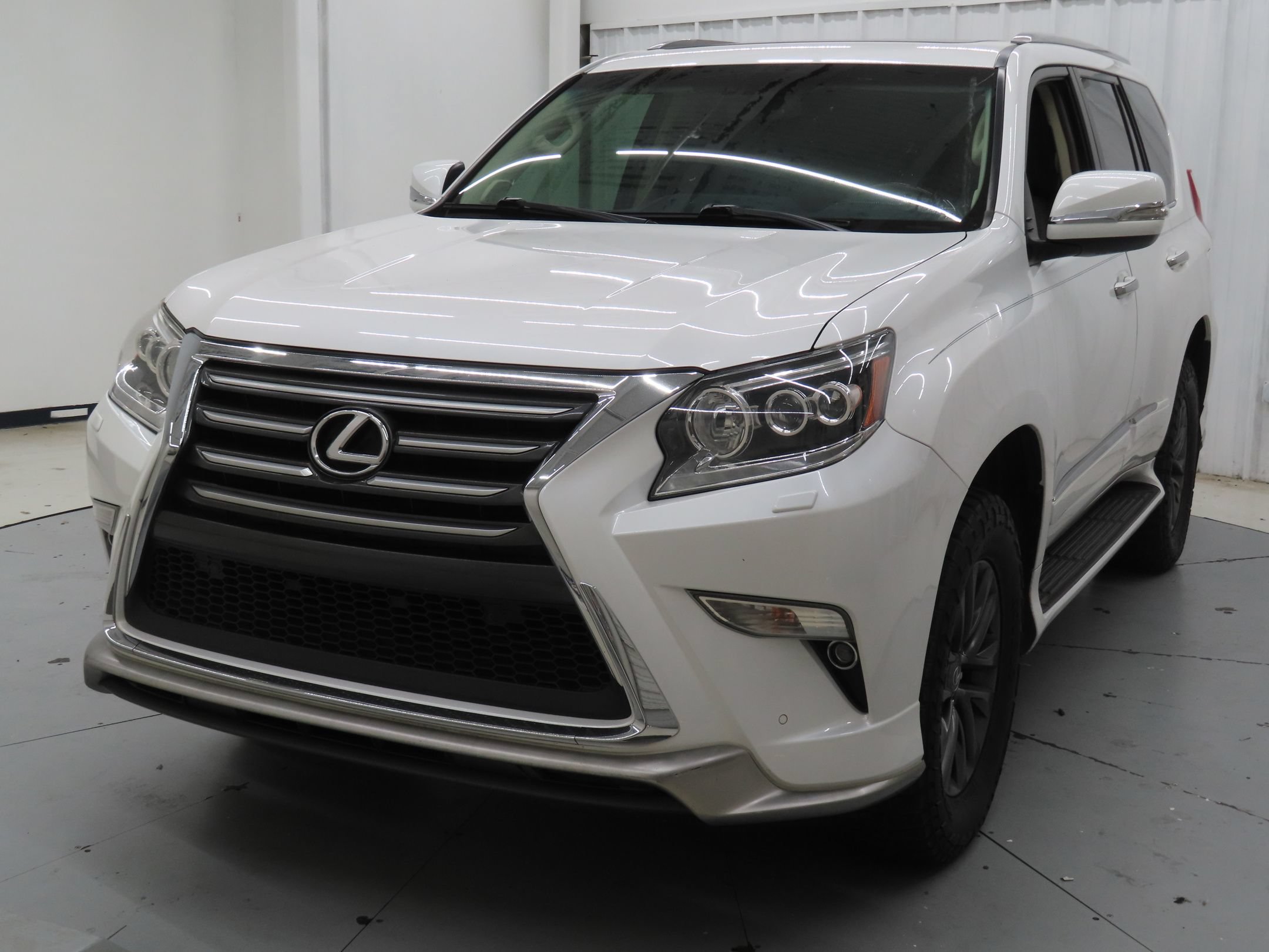 Used 2019 Lexus GX 460 Premium AWD/4WD image 8