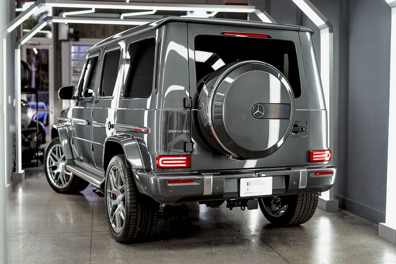 Used 2025 Mercedes-Benz G 63 AMG 4MATIC image 7