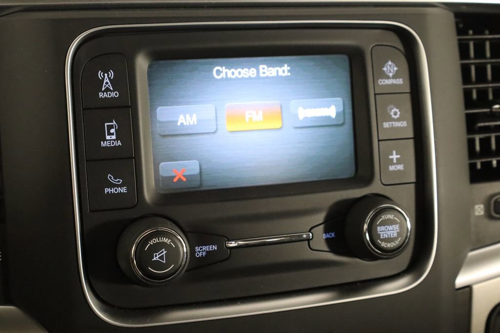 Used 2019 RAM 1500 Classic SLT image 25