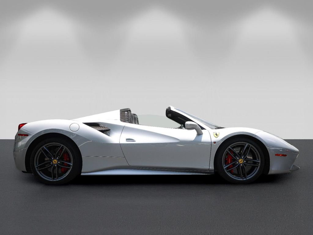 Certified 2018 Ferrari 488 Spider RWD image 2