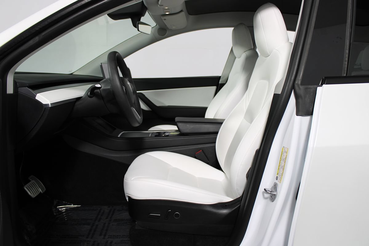 Used 2022 Tesla Model Y Performance AWD/4WD image 8
